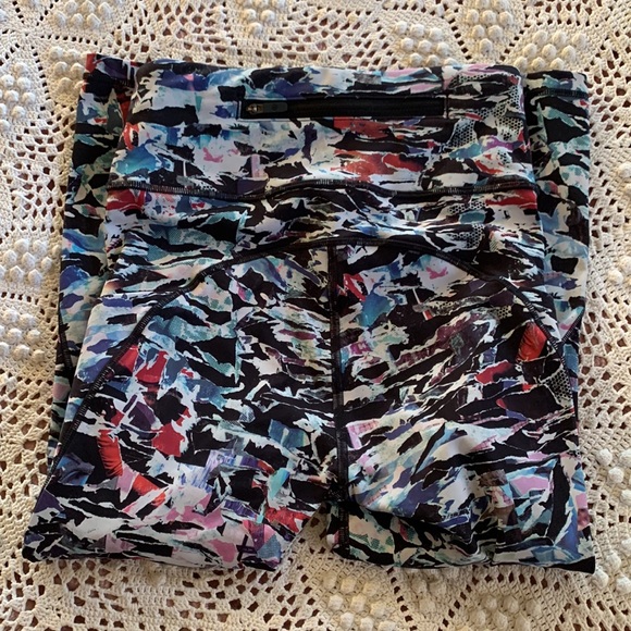 NWOT Lululemon leggings - Picture 3 of 8